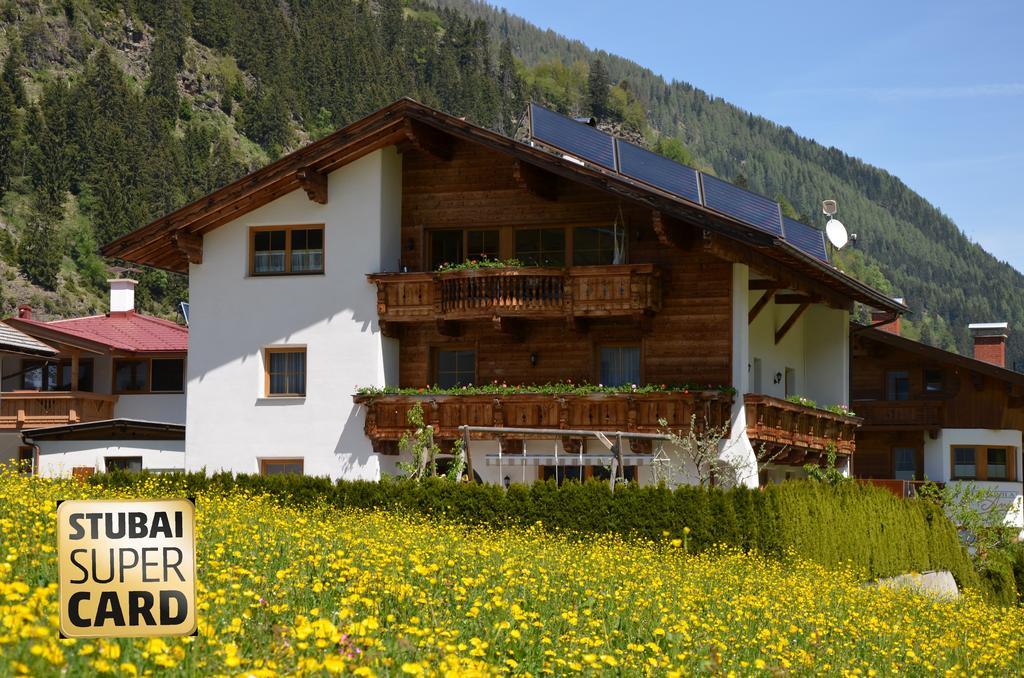 Haus Wally Neustift im Stubaital Ngoại thất bức ảnh